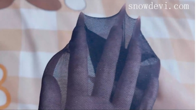 SNOW1065-Silk Stockings