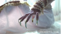 SNOW1100-Showing Golden Nails3（2020）