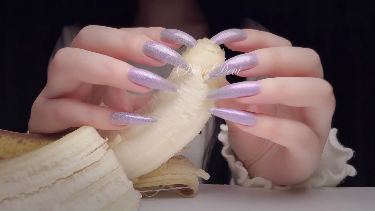 SNOW1569-Banana